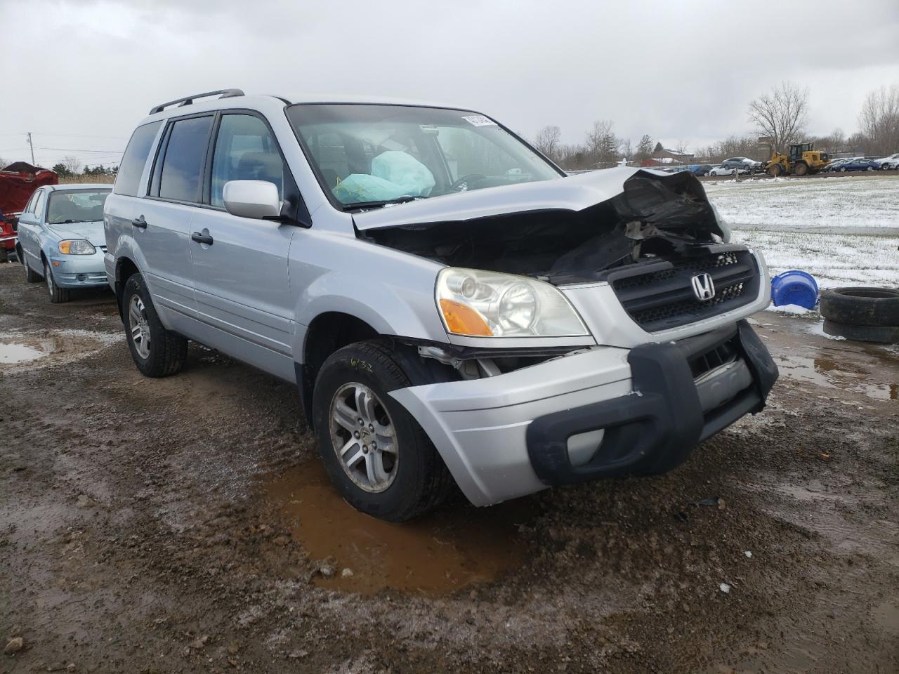 HONDA PILOT EXL 2004 with VIN 2HKYF18554H581866 - Photo from auction