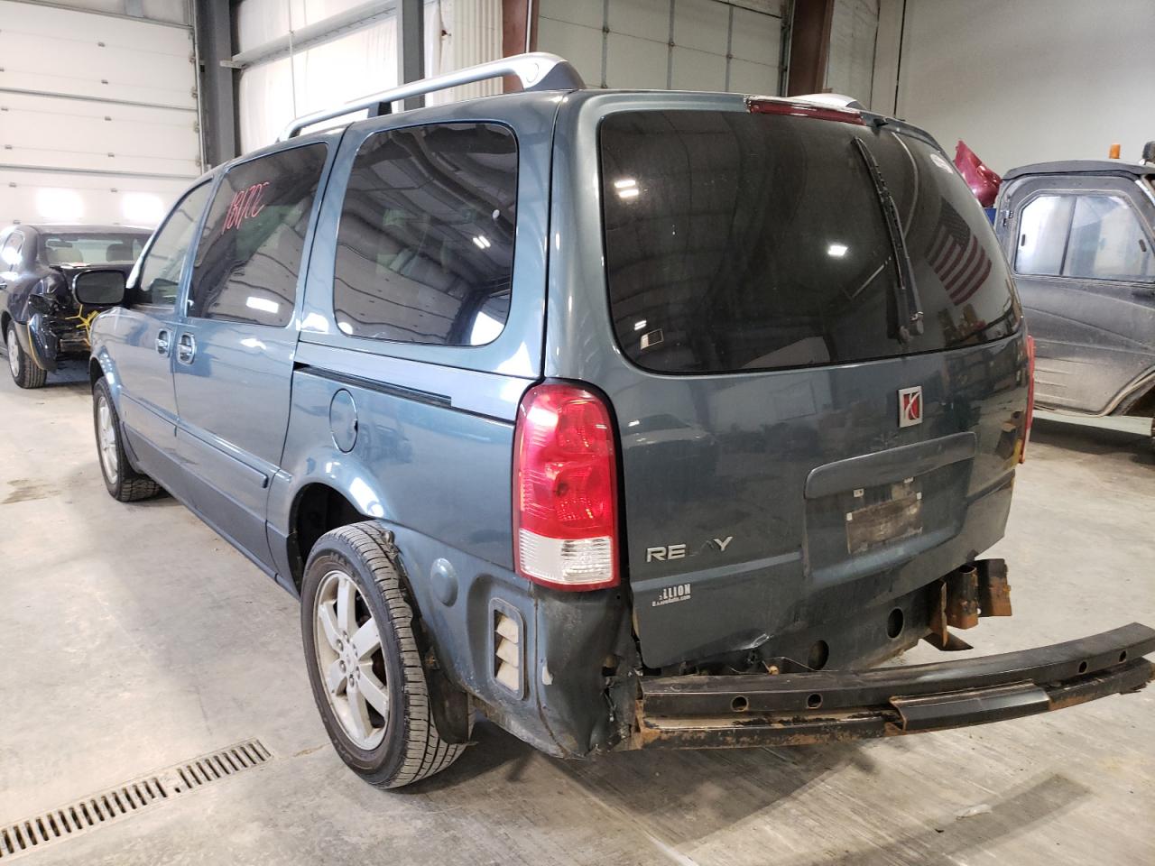 Photo 3 from auction – 2007 SATURN RELAY 3 with VIN 5GZDV23117D102427
