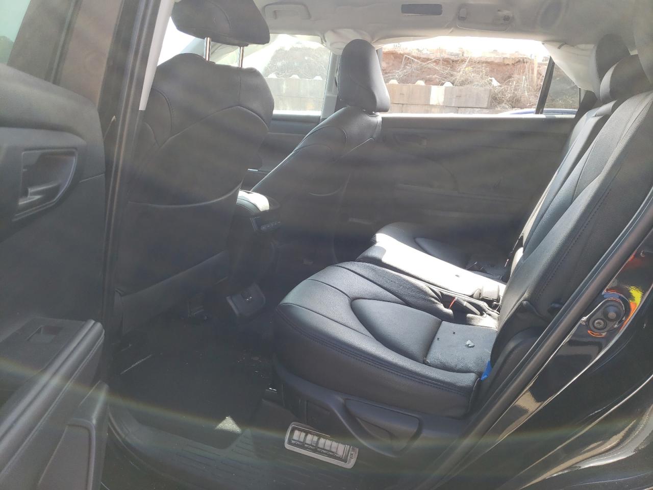 صورة رقم 6 من المزاد - 2020 TOYOTA HIGHLANDER مع VIN 5TDZZRAH9LS018309