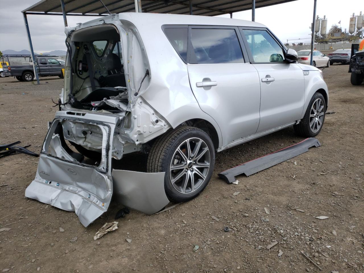 Photo 4 from auction – 2018 KIA SOUL ! with VIN KNDJX3AA5J7615872