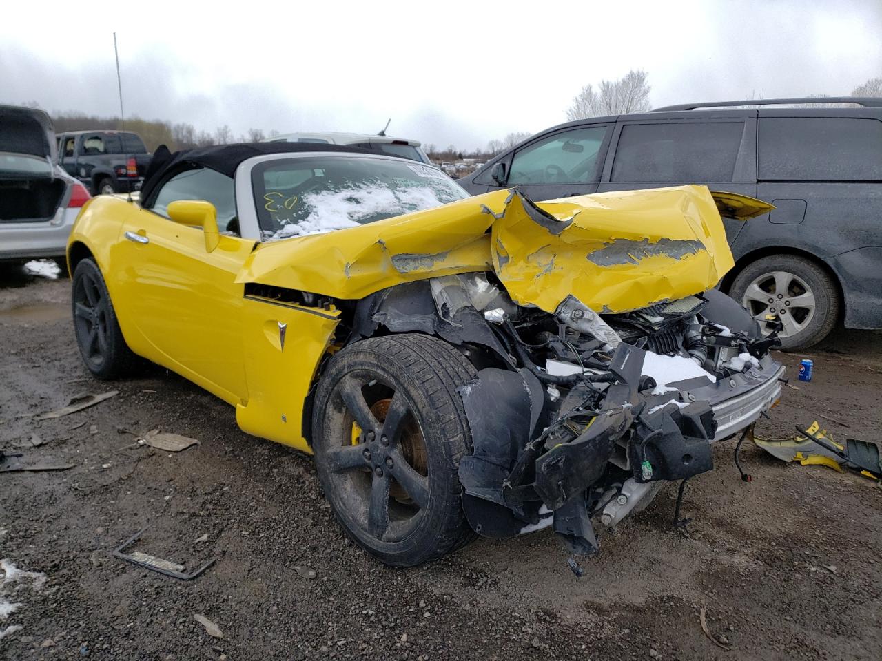 PONTIAC SOLSTICE G 2007 with VIN 1G2MG35X87Y128944 - Photo from auction
