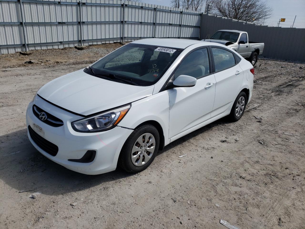Photo 2 from auction – 2016 HYUNDAI ACCENT SE with VIN KMHCT4AE2GU957718