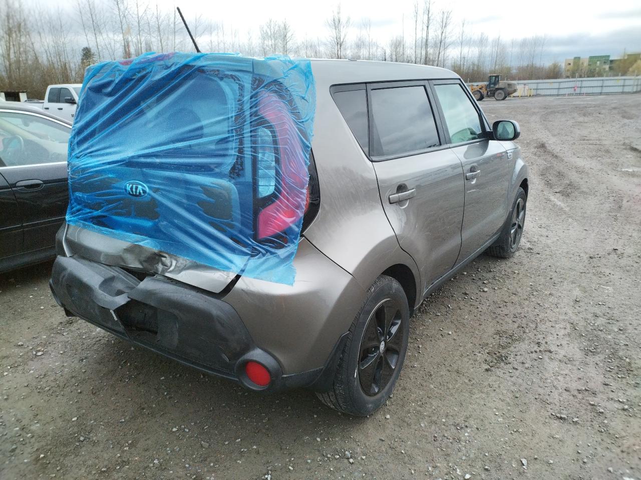 Photo 4 from auction – 2016 KIA SOUL with VIN KNDJN2A21G7340891