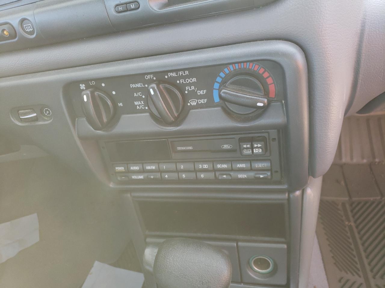 Photo 9 from auction – 1996 FORD CONTOUR LX with VIN 1FALP66L1TK153286
