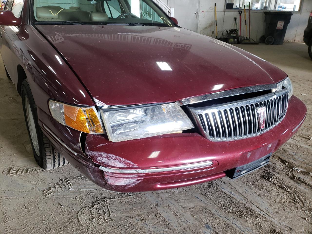 Photo 9 from auction – 1997 LINCOLN CONTINENTA with VIN 1LNLM97V8VY698269