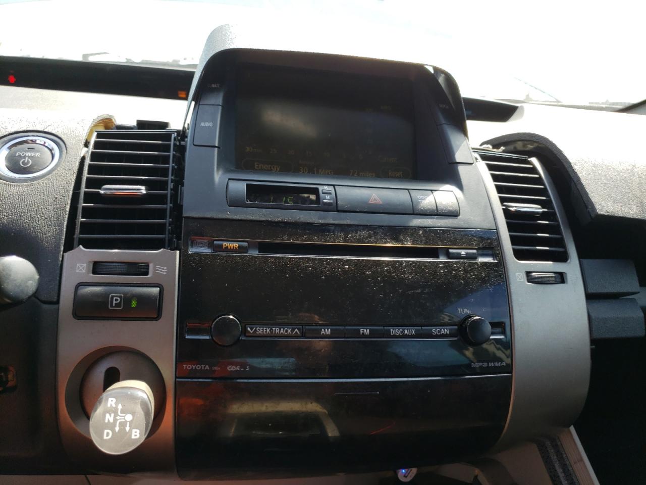 Photo 9 from auction – 2007 TOYOTA PRIUS with VIN JTDKB20U777654268