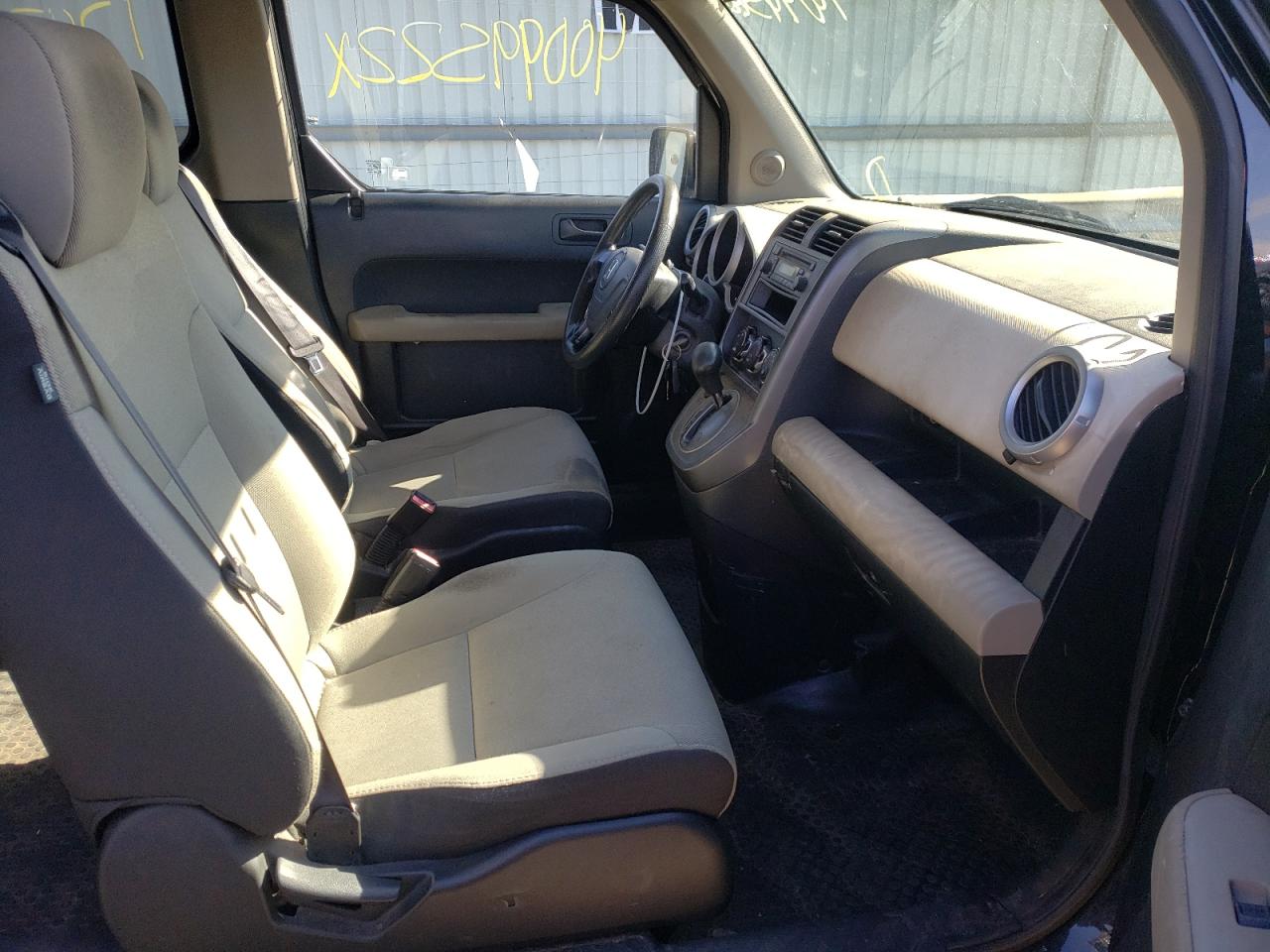 Photo 5 from auction – 2007 HONDA ELEMENT with VIN 5J6YH28357L010855