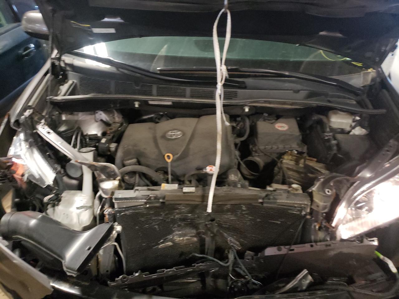 Photo 7 from auction – 2018 TOYOTA SIENNA XLE with VIN 5TDDZ3DC8JS191615