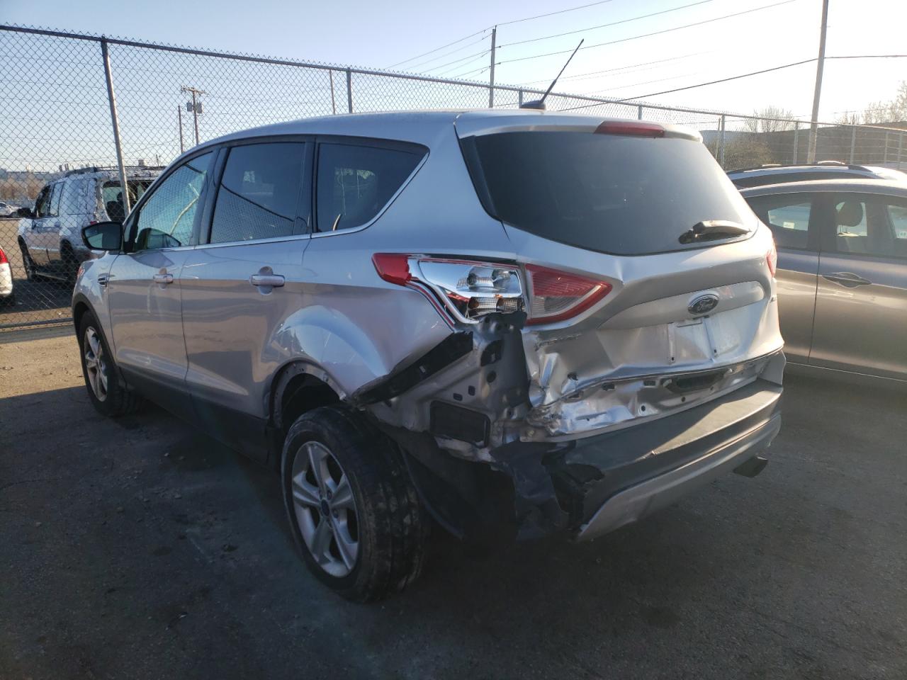 Photo 3 from auction – 2016 FORD ESCAPE SE with VIN 1FMCU0G77GUA43625