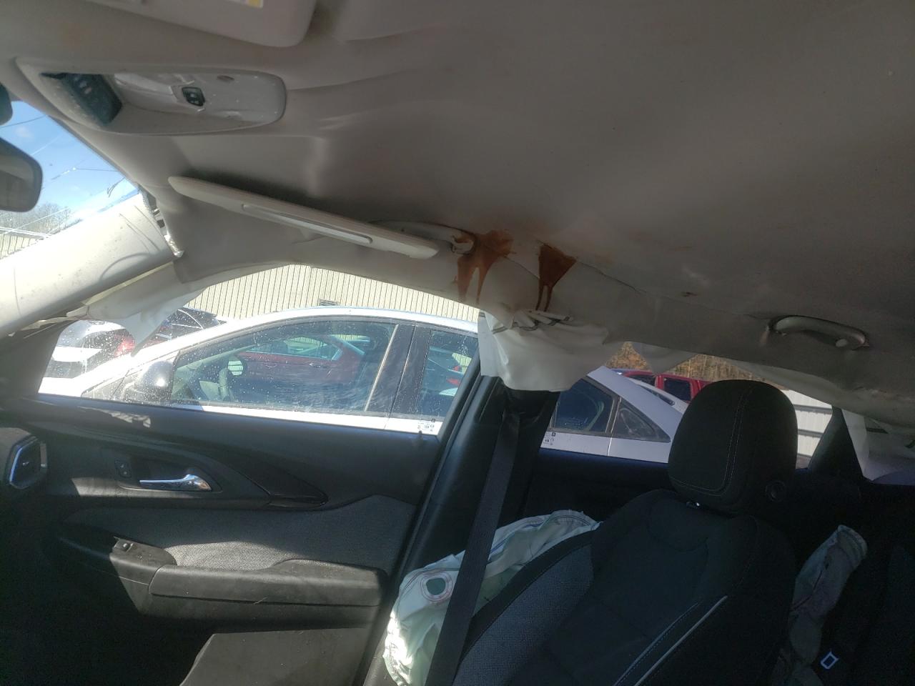 Photo 9 from auction – 2021 CHEVROLET TRAILBLAZE with VIN KL79MRSL0MB165819