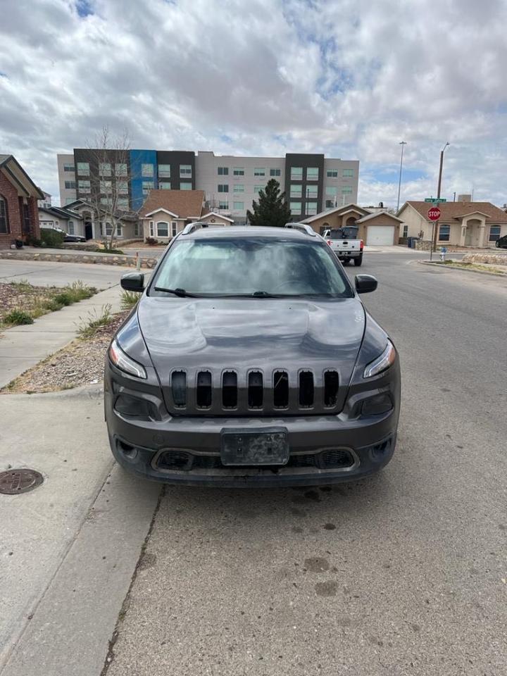 Photo 4 from auction – 2015 JEEP CHEROKEE L with VIN 1C4PJLCB4FW699827