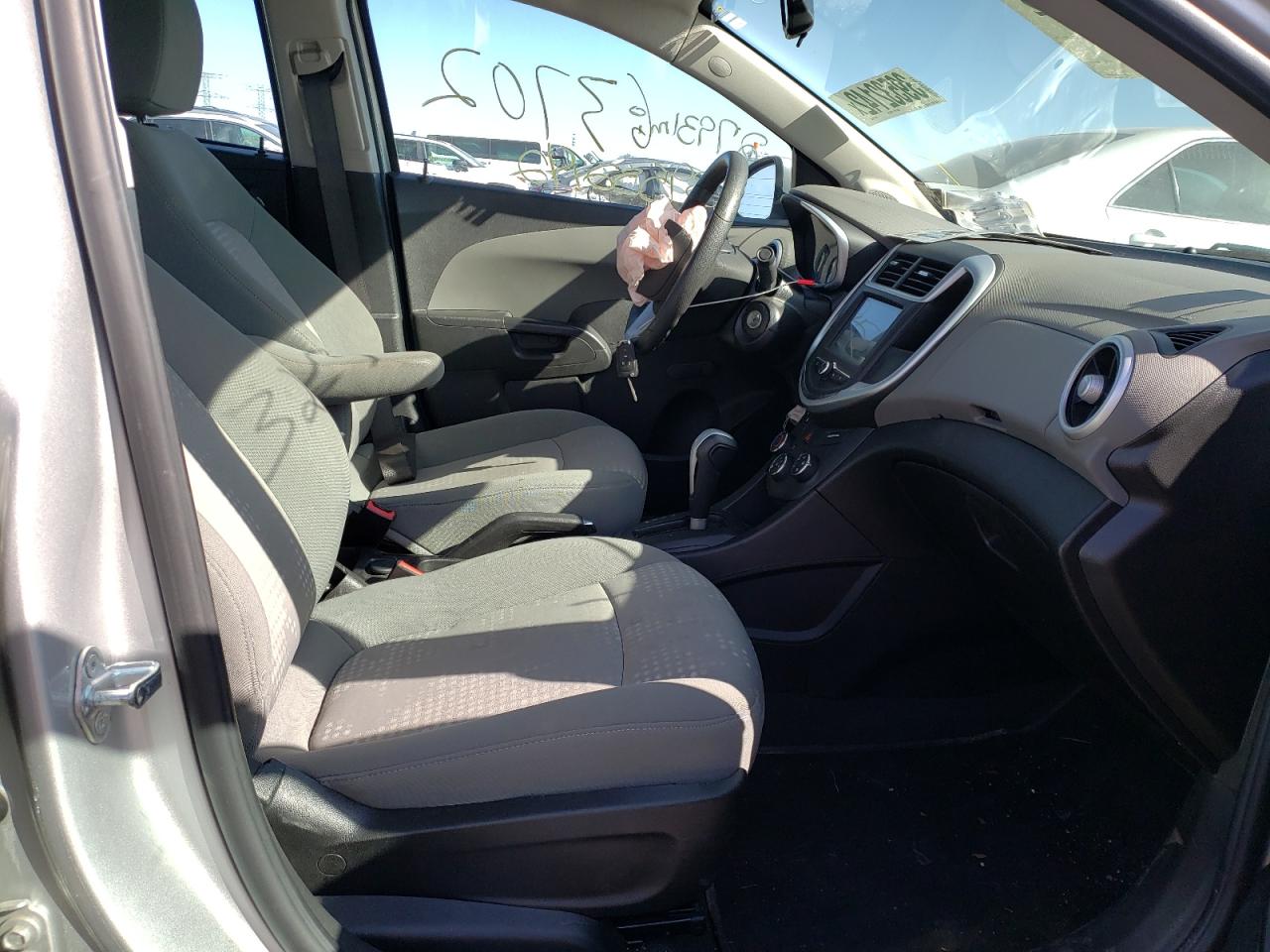 Photo 5 from auction – 2017 CHEVROLET SONIC LS with VIN 1G1JB5SH6H4151145