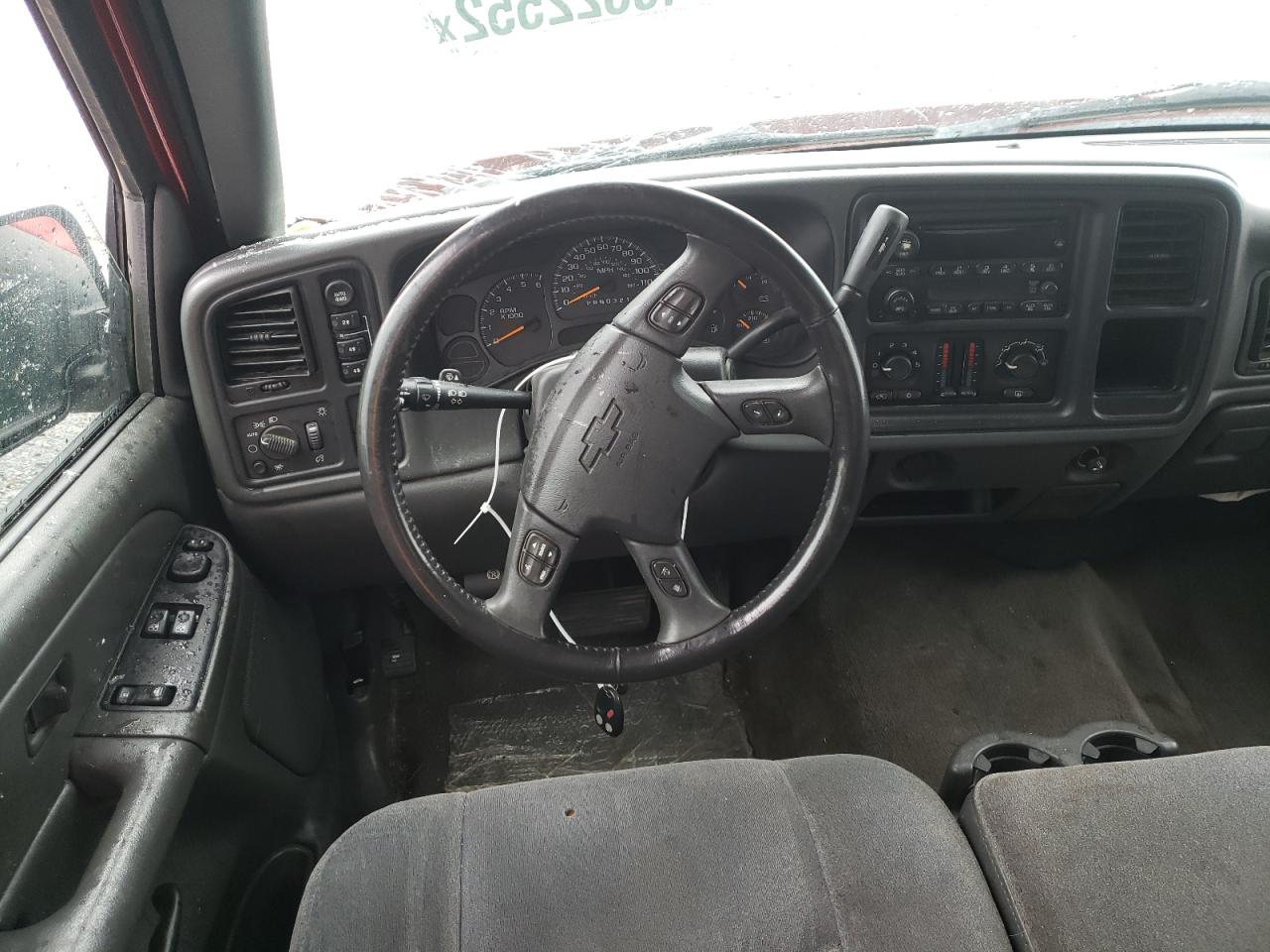 Photo 9 from auction – 2006 CHEVROLET SILVERADO with VIN 1GCEK19B26Z195565
