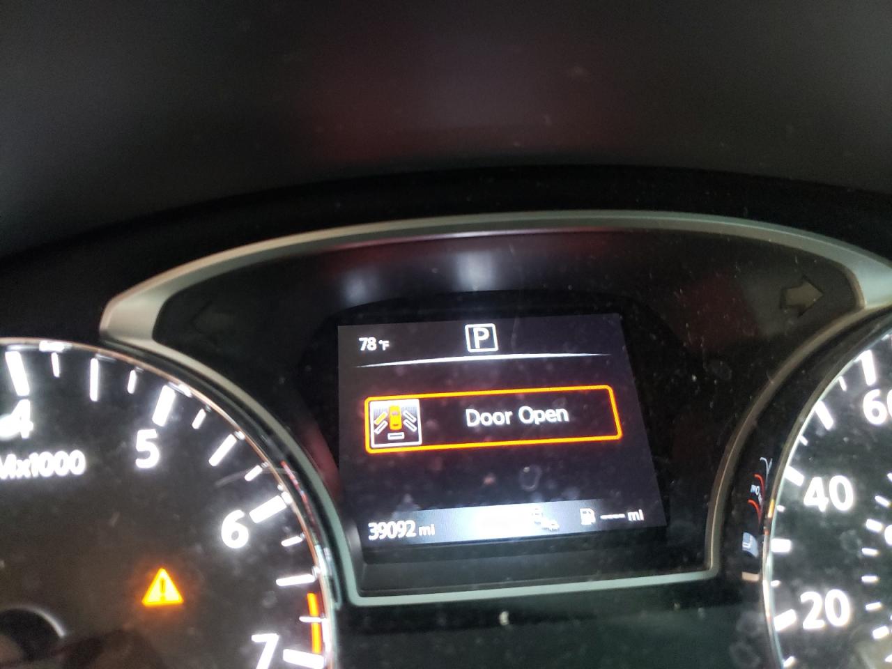 Photo 8 from auction – 2016 NISSAN ALTIMA 2.5 with VIN 1N4AL3AP5GC293434