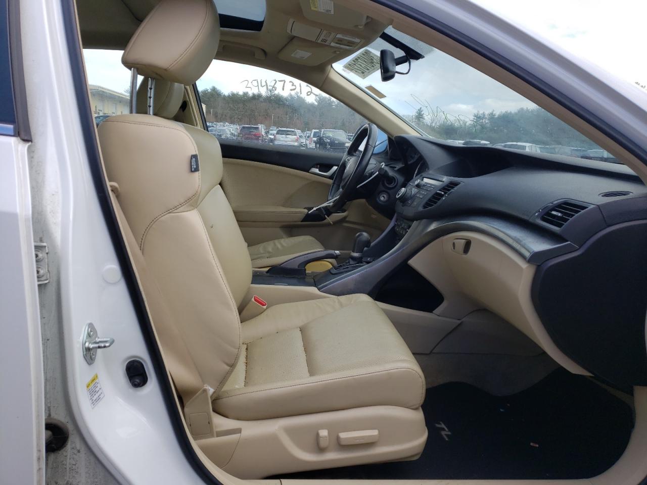 Photo 5 from auction – 2014 ACURA TSX TECH with VIN JH4CU2F64EC002265
