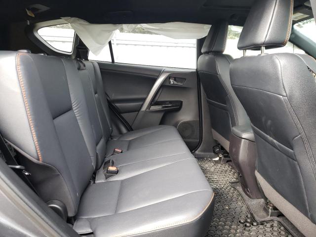 Photo 6 from auction – 2018 TOYOTA RAV4 SE with VIN 2T3JFREV4JW844082