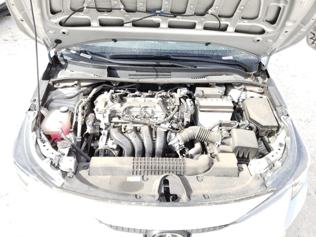 Photo 7 from auction – 2020 TOYOTA COROLLA LE with VIN 5YFEPRAE8LP109803