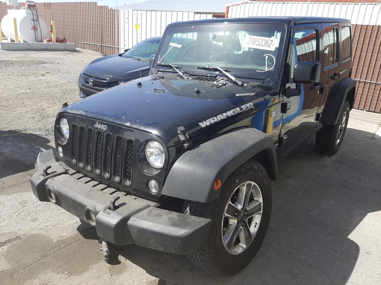 Photo 2 from auction – 2017 JEEP WRANGLER U with VIN 1C4BJWDG8HL560004