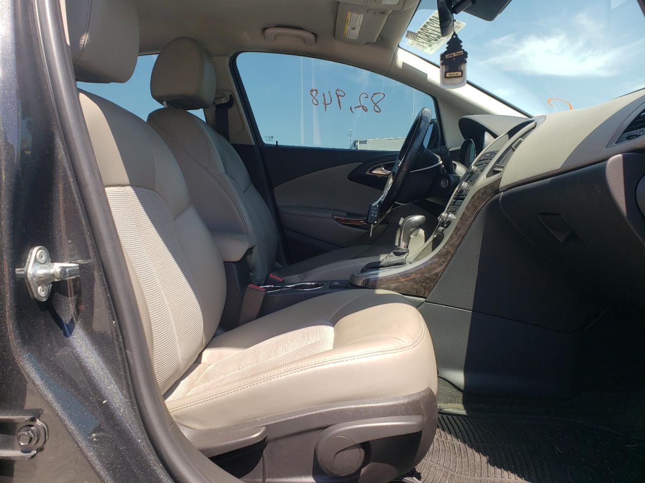 Photo 5 from auction – 2017 BUICK VERANO SPO with VIN 1G4PR5SK0H4119831