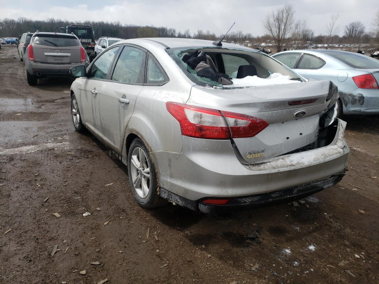 Photo 3 from auction – 2014 FORD FOCUS SE with VIN 1FADP3F22EL428333