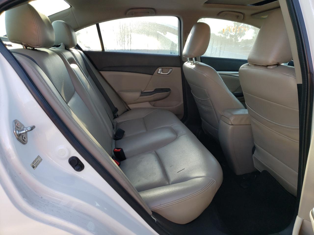 Photo 6 from auction – 2013 HONDA CIVIC EX with VIN 19XFB2F8XDE033131