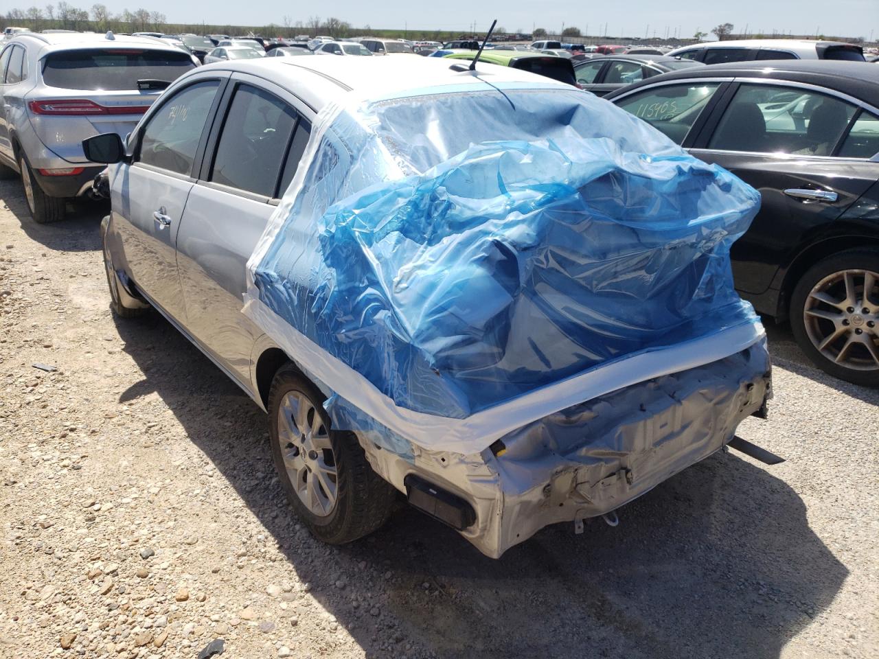 Photo 3 from auction – 2017 NISSAN VERSA S with VIN 3N1CN7AP2HL891008