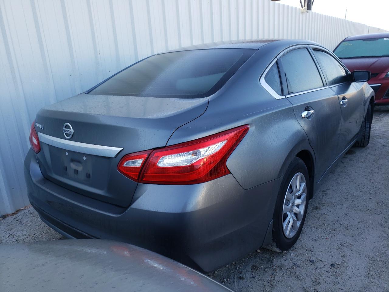 Photo 4 from auction – 2016 NISSAN ALTIMA 2.5 with VIN 1N4AL3AP8GN366820
