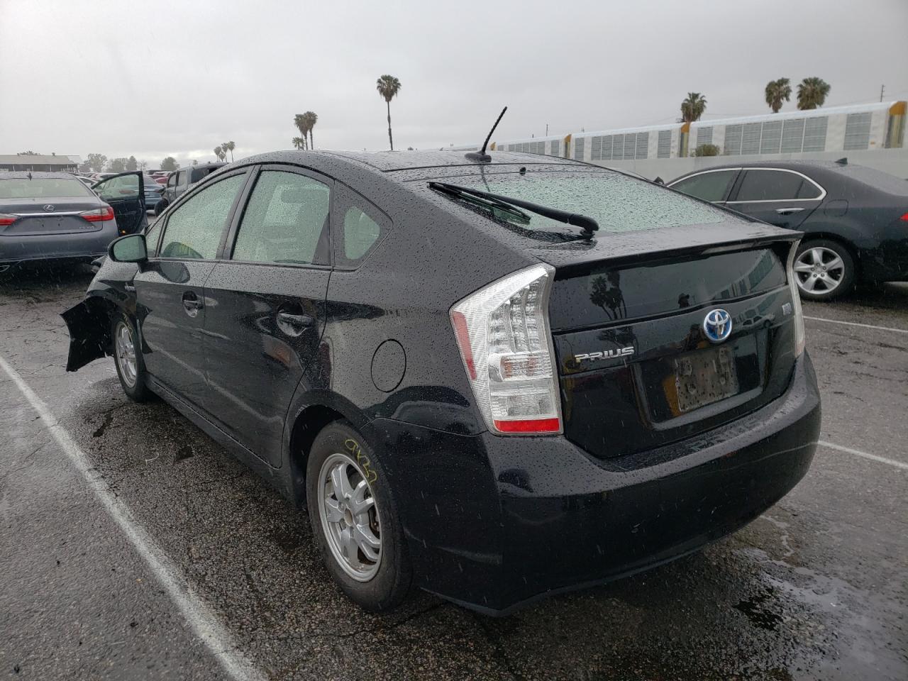 Photo 3 from auction – 2010 TOYOTA PRIUS with VIN JTDKN3DU8A0066161