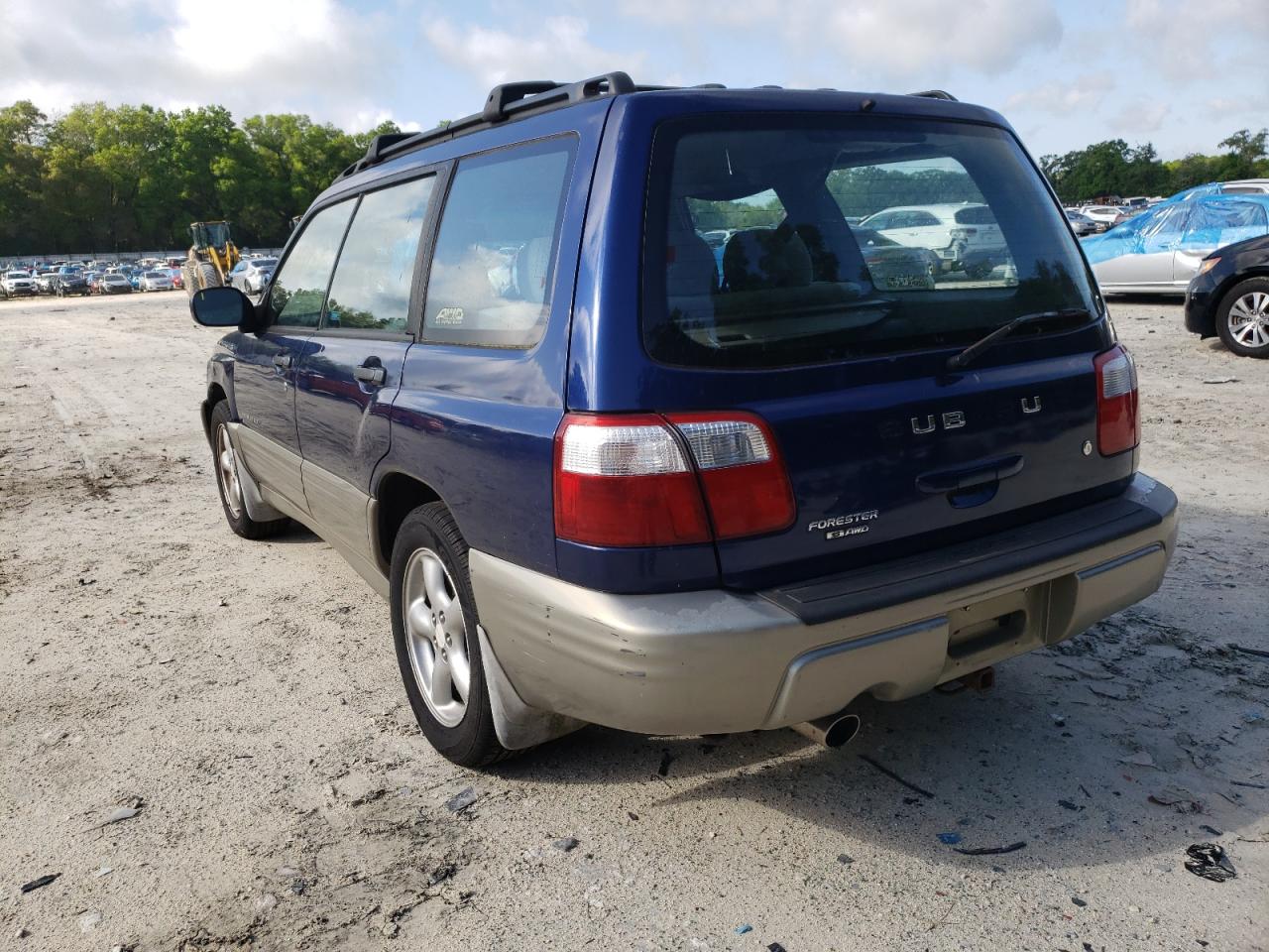 Photo 3 from auction – 2001 SUBARU FORESTER S with VIN JF1SF65581H732934