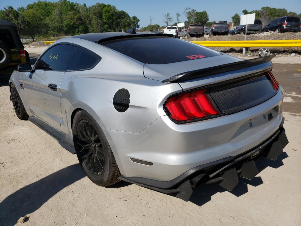 Photo 3 from auction – 2019 FORD MUSTANG with VIN 1FA6P8TH0K5111696