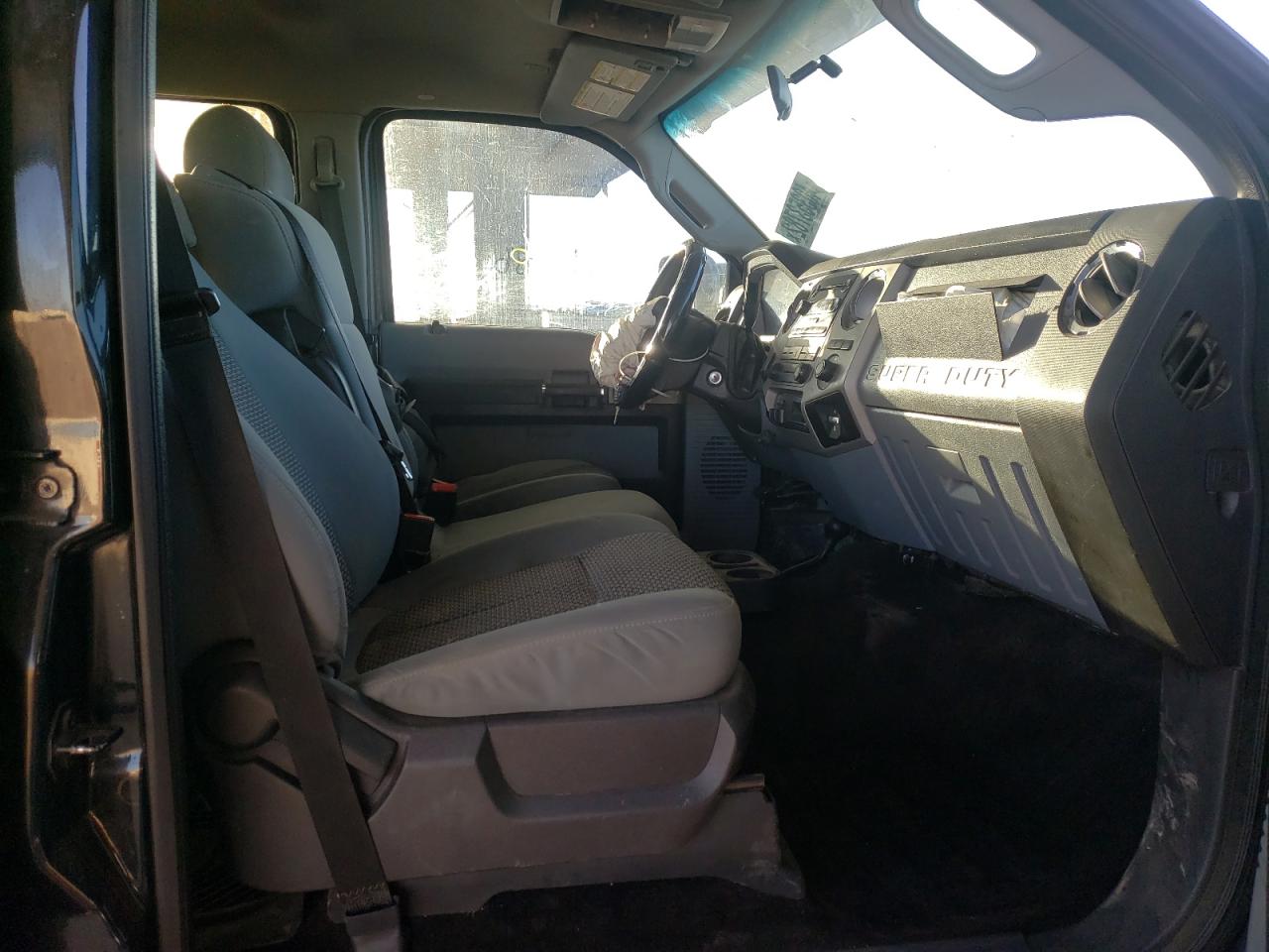 Photo 5 from auction – 2015 FORD F250 SUPER with VIN 1FT7W2BT0FEA81514