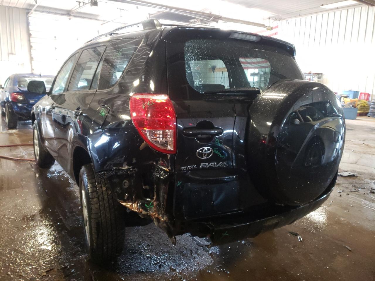 Photo 3 from auction – 2007 TOYOTA RAV4 LIMIT with VIN JTMBD31V376051623