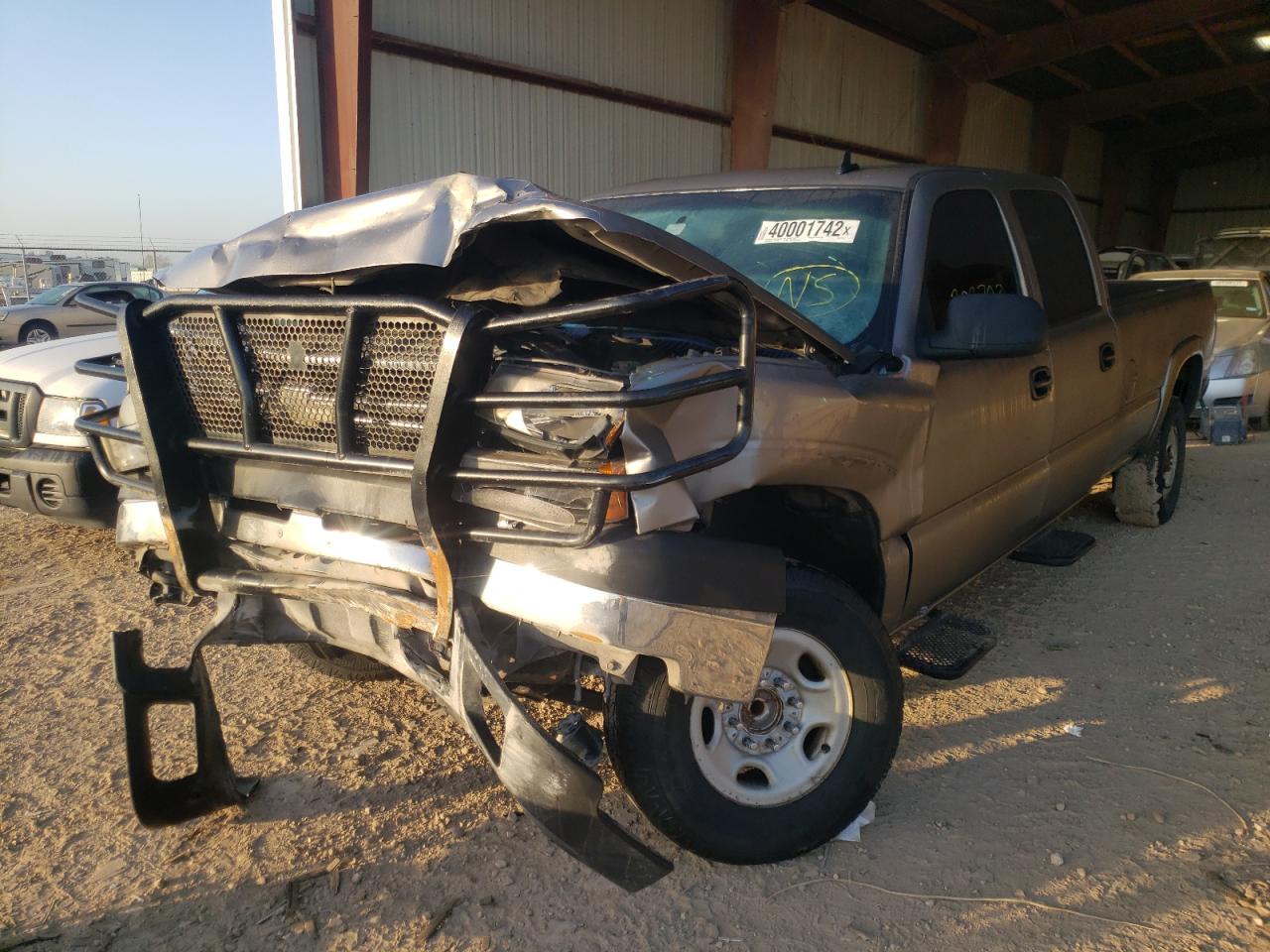 Photo 2 from auction – 2006 CHEVROLET SILVERADO with VIN 1GCHC23U46F244776