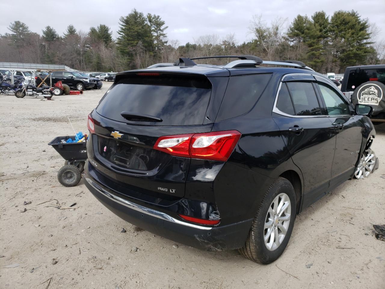 Photo 4 from auction – 2019 CHEVROLET EQUINOX LT with VIN 2GNAXUEVXK6296674