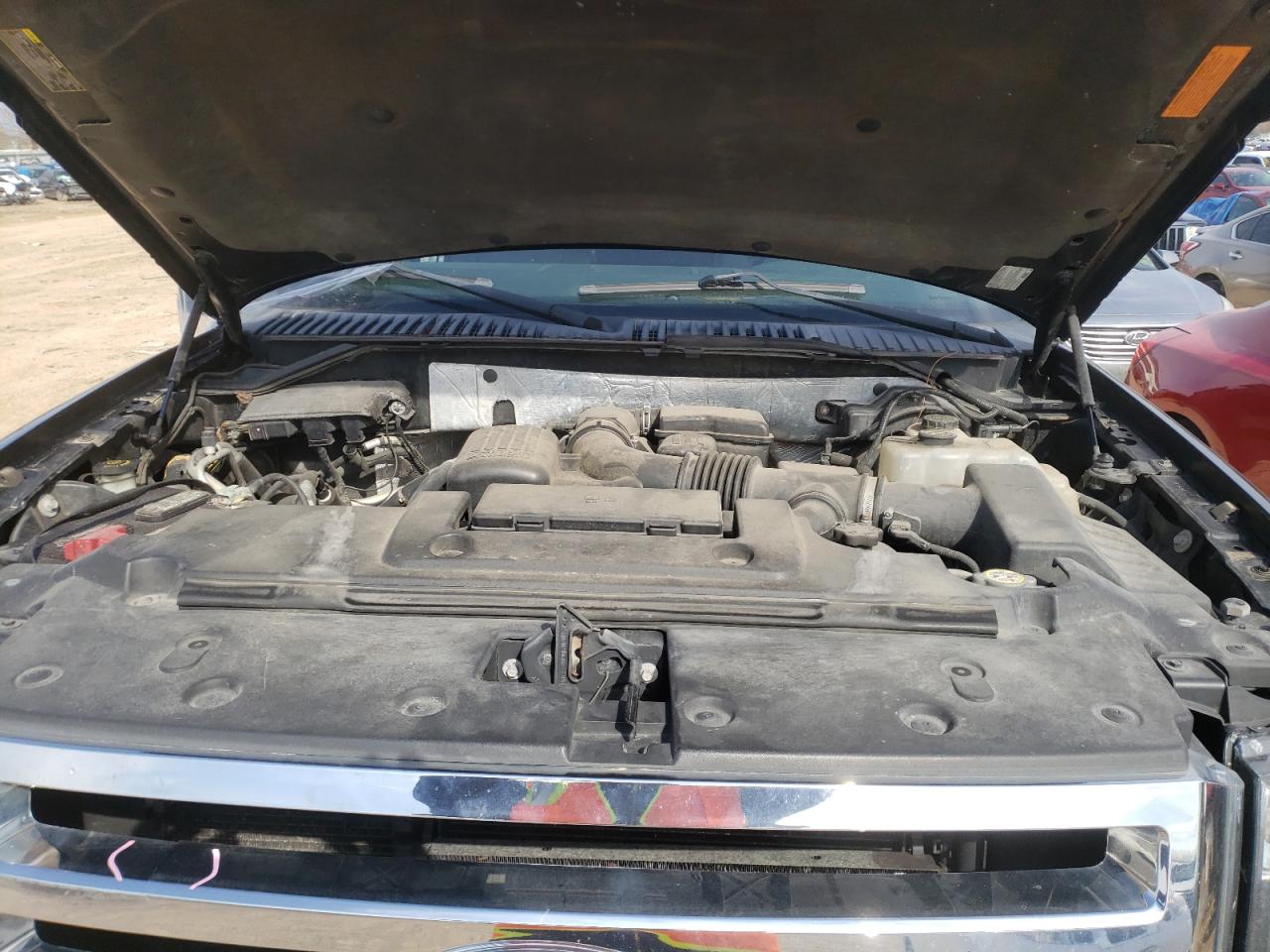 Photo 7 from auction – 2012 FORD EXPEDITION with VIN 1FMJK2A52CEF05271