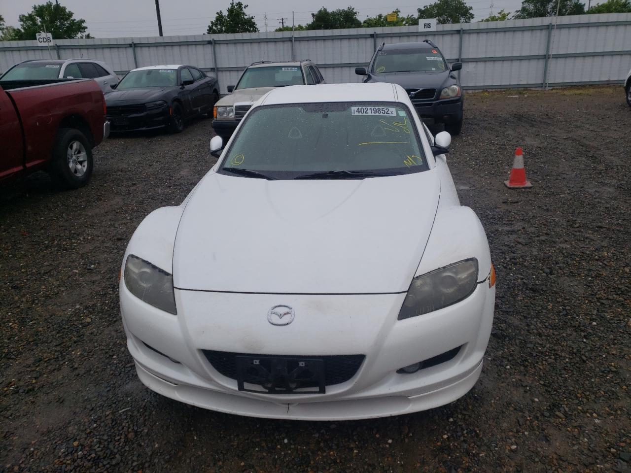 Photo 9 from auction – 2005 MAZDA RX8 with VIN JM1FE17N850158452