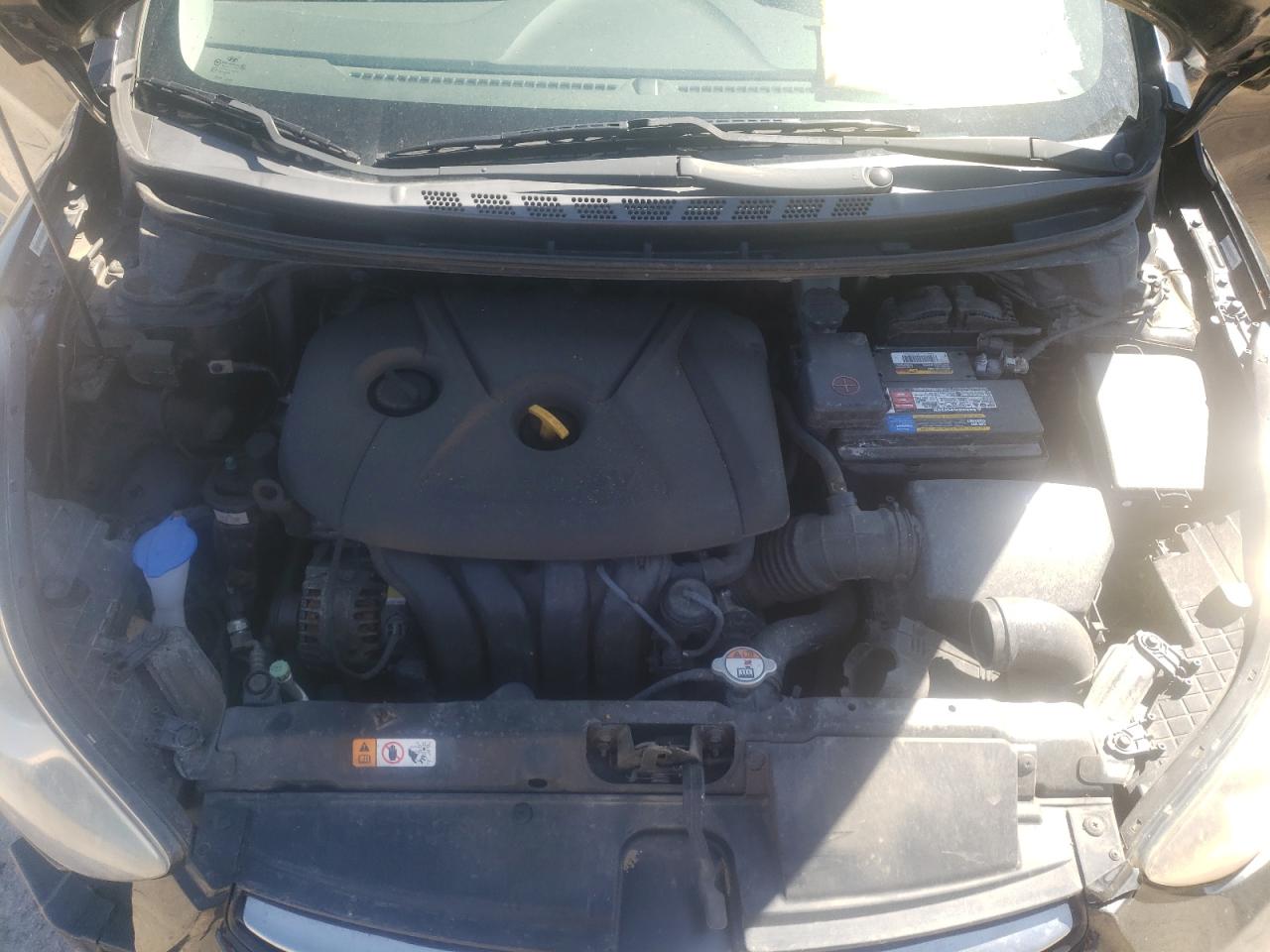 Photo 7 from auction – 2012 HYUNDAI ELANTRA GL with VIN KMHDH4AE4CU288657