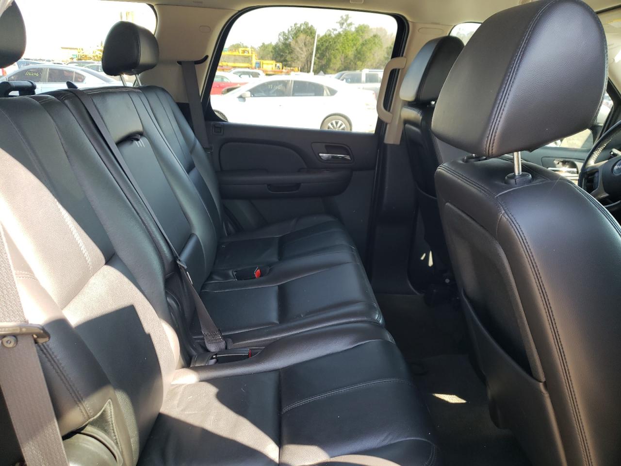 Photo 6 from auction – 2009 GMC YUKON SLT with VIN 1GKFC33J59R103189