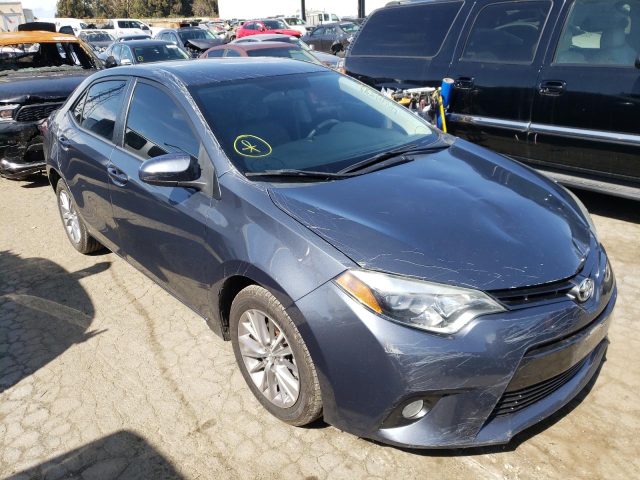 TOYOTA COROLLA L 2015 with VIN 5YFBURHE8FP275549 - Photo from auction