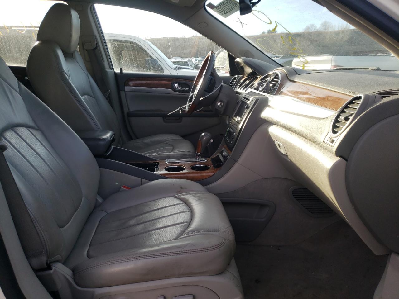 Photo 5 from auction – 2010 BUICK ENCLAVE CX with VIN 5GALVCED7AJ116031