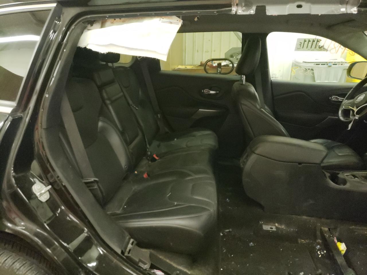 Photo 6 from auction – 2019 JEEP CHEROKEE L with VIN 1C4PJMDXXKD369180