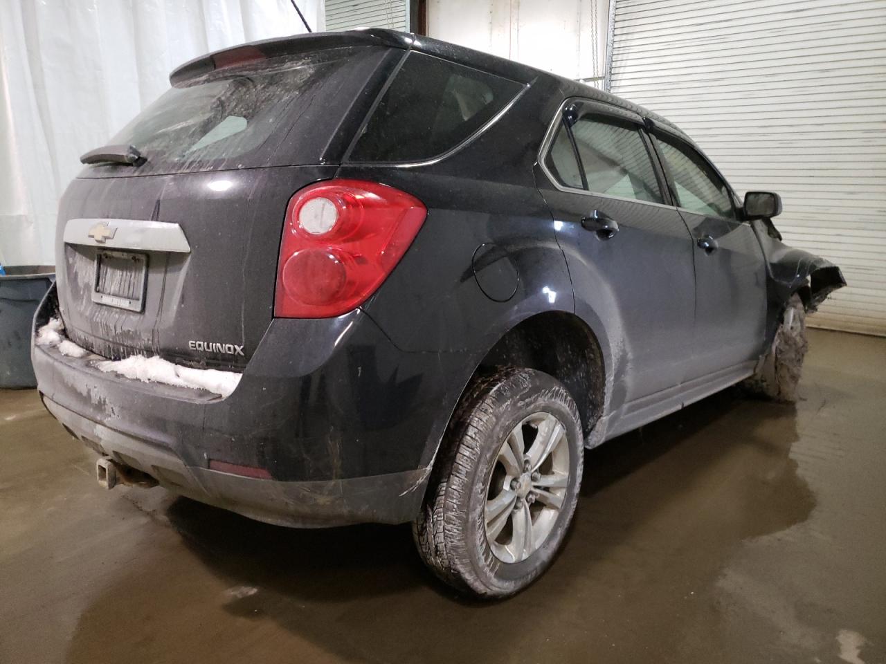 Photo 4 from auction – 2015 CHEVROLET EQUINOX LS with VIN 2GNFLEEK0F6142106