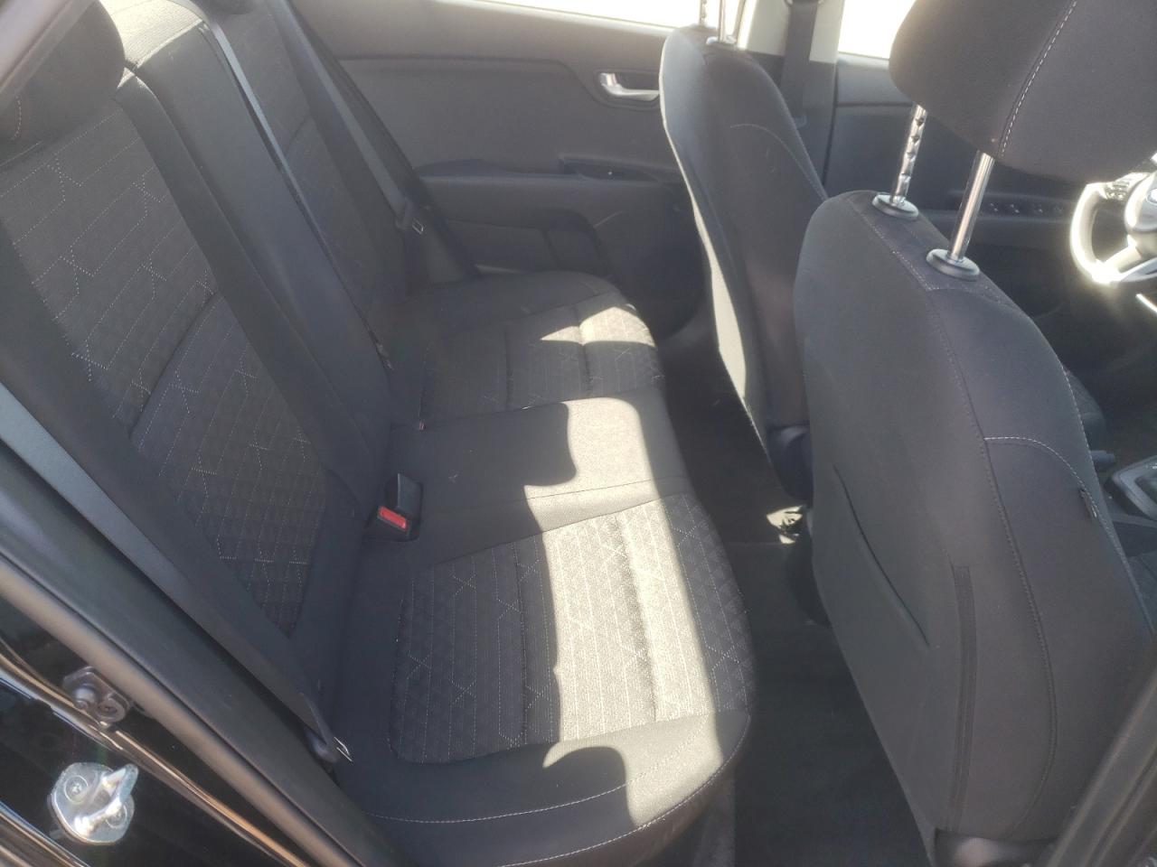 Photo 6 from auction – 2020 KIA RIO LX with VIN 3KPA24AD3LE299535