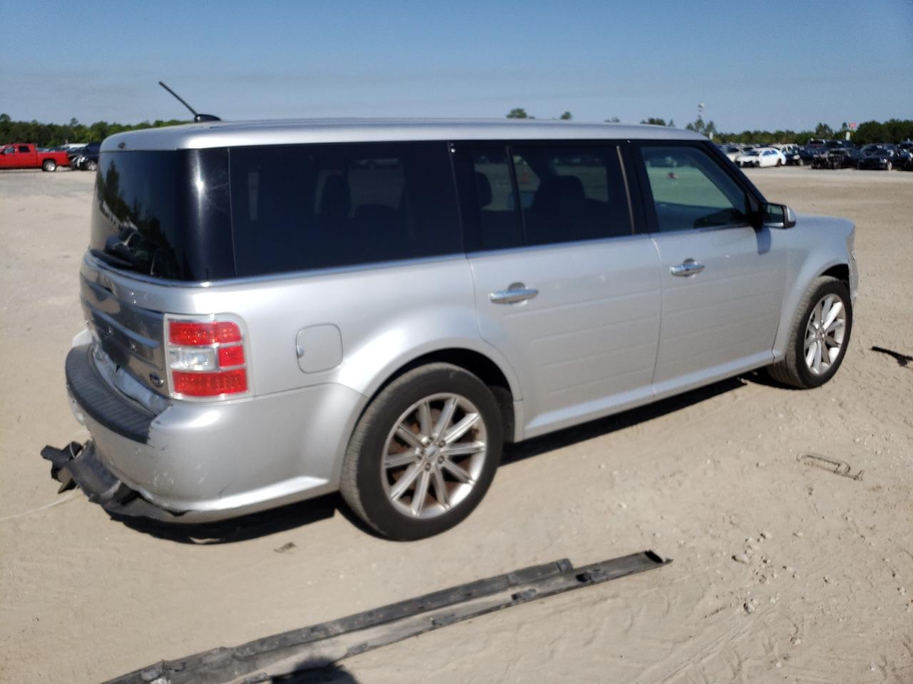 Photo 4 from auction – 2018 FORD FLEX LIMIT with VIN 2FMGK5D89JBA07238