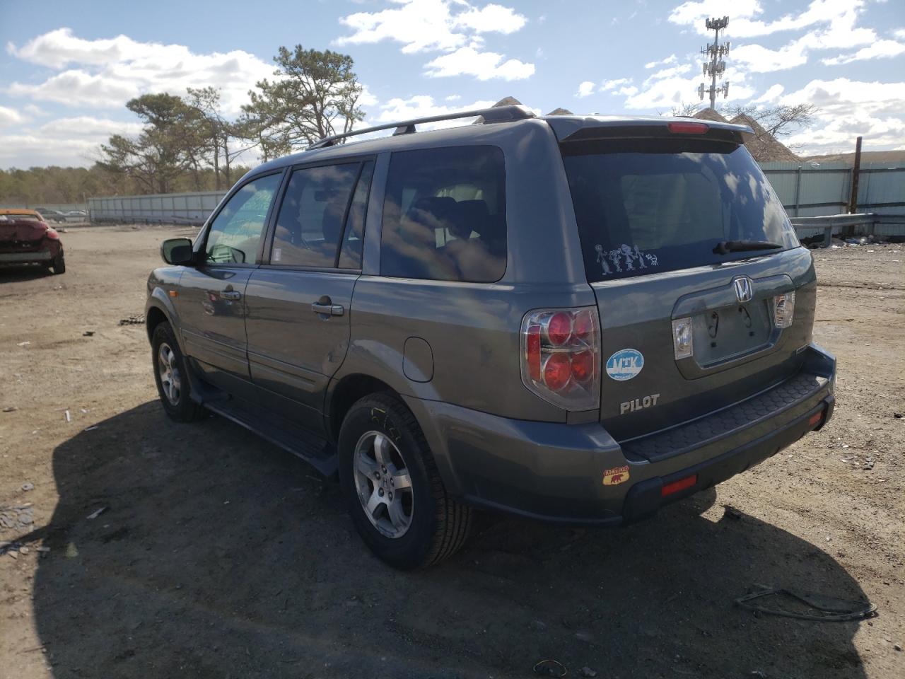 Фото 3 с аукциона – 2007 HONDA PILOT EXL с VIN 5FNYF18557B021820
