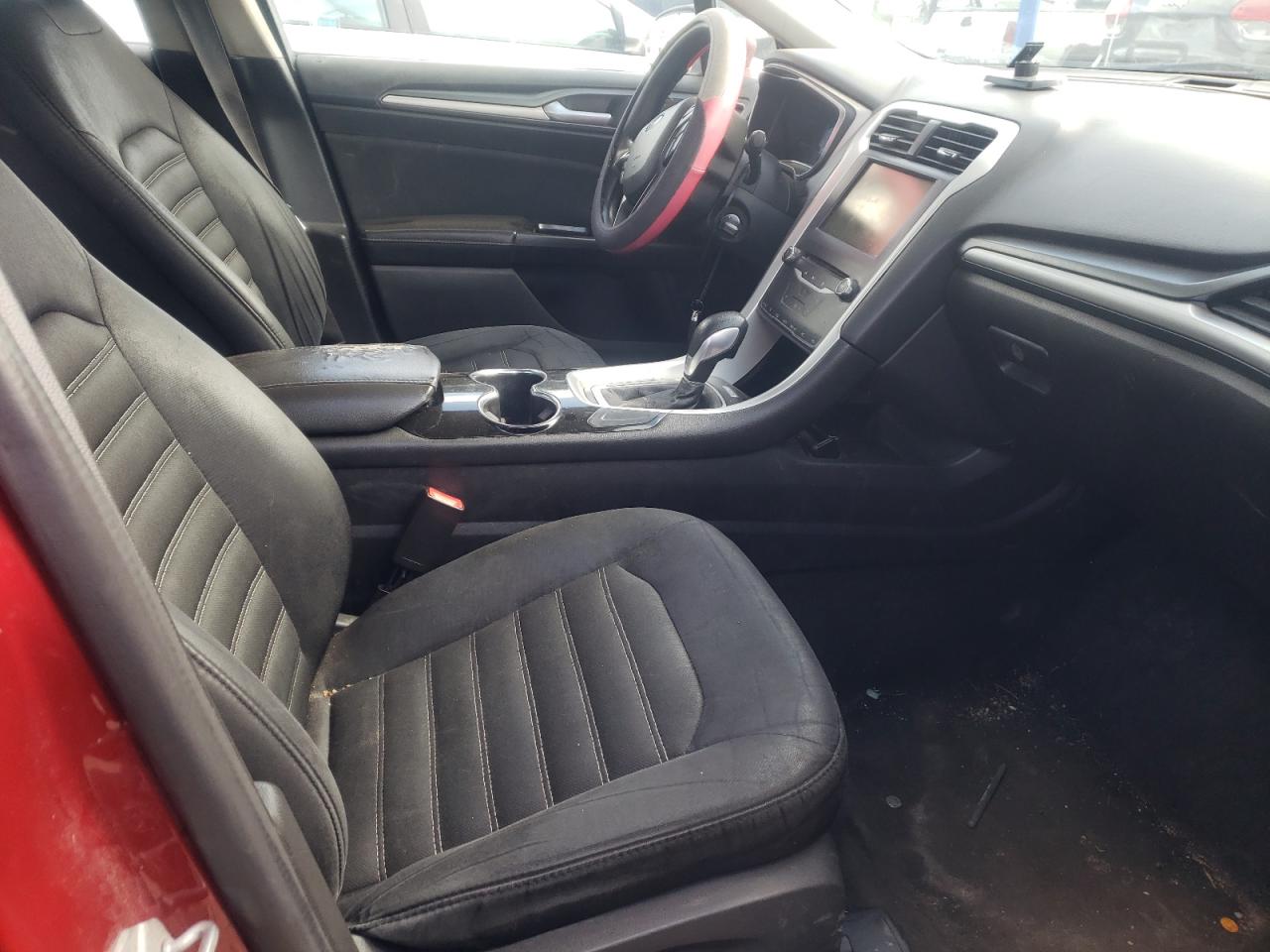 Photo 5 from auction – 2014 FORD FUSION SE with VIN 3FA6P0H72ER163043