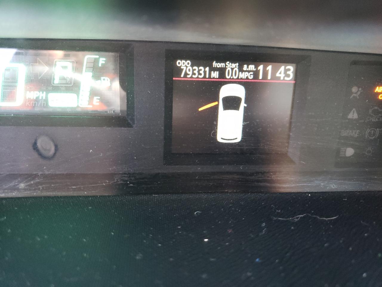 Photo 8 from auction – 2013 TOYOTA PRIUS C with VIN JTDKDTB34D1535452