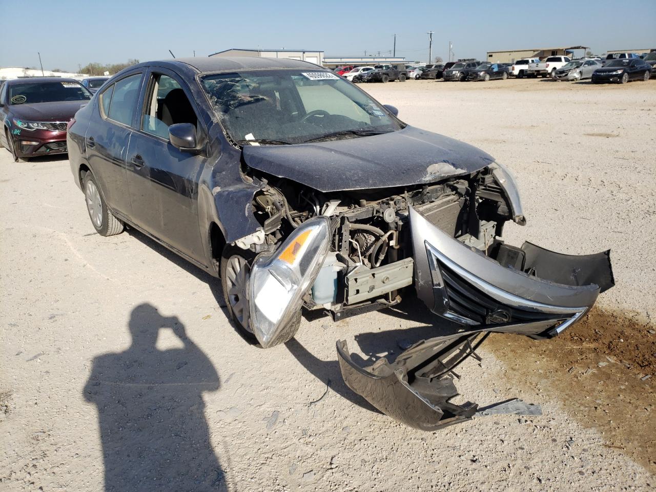 NISSAN VERSA S 2016 with VIN 3N1CN7AP8GL874227 - Photo from auction