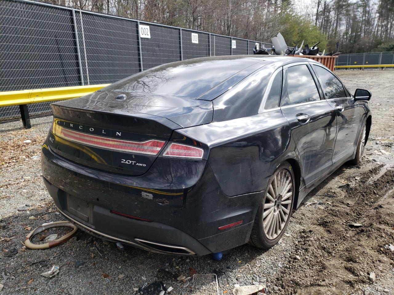 Photo 4 from auction – 2017 LINCOLN MKZ RESERV with VIN 3LN6L5F91HR637524