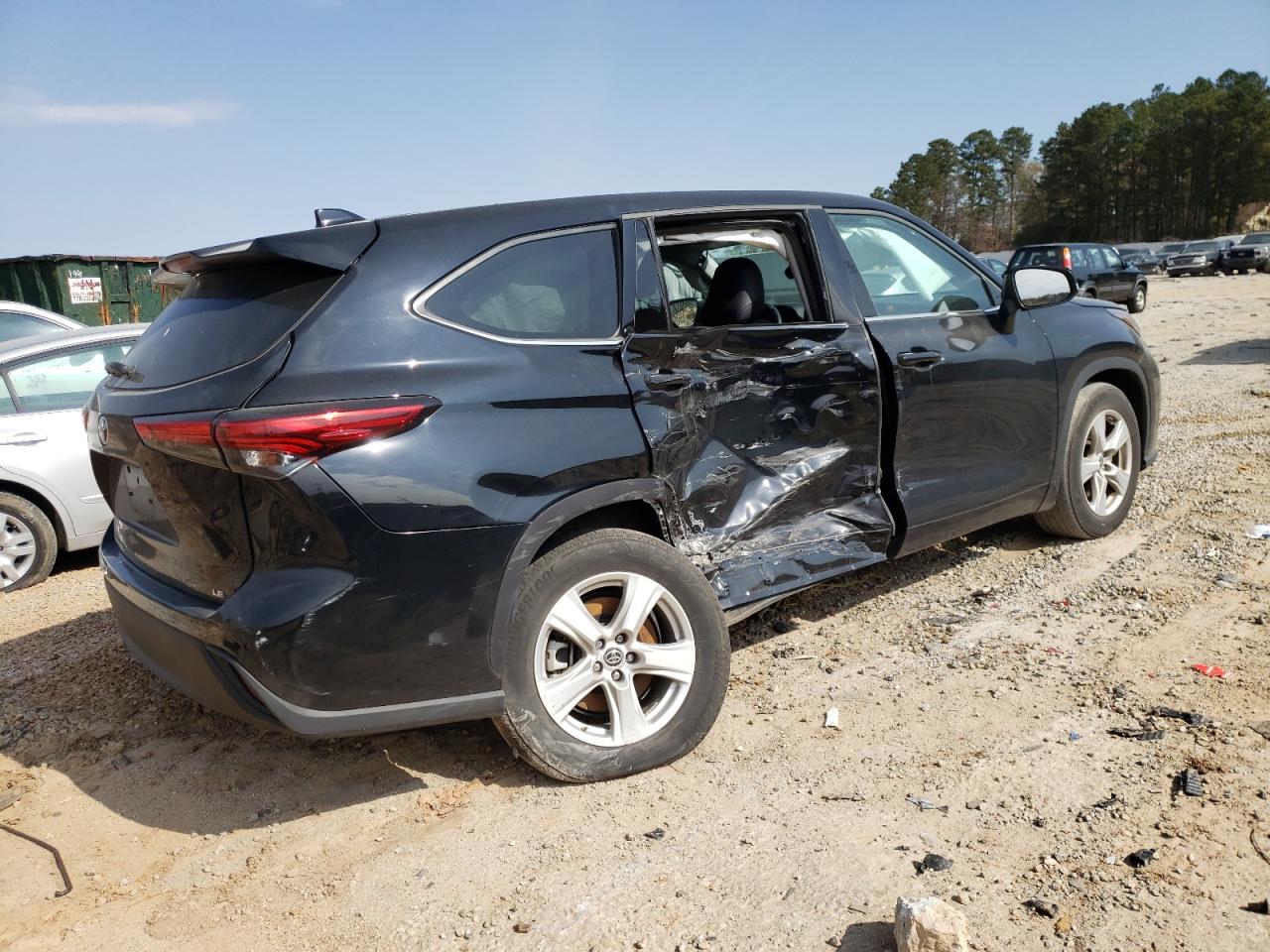 Photo 4 from auction – 2020 TOYOTA HIGHLANDER with VIN 5TDZZRAH9LS018309